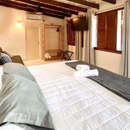 Casa Lucia Beachfront 푸에르토 모렐로스 외부 사진